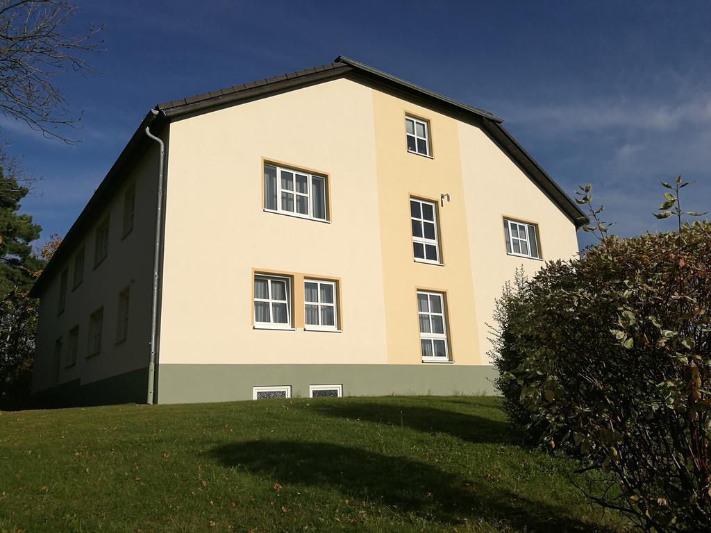 Hotel & Restaurant Bergfried Saalfeld Saale Buitenkant foto