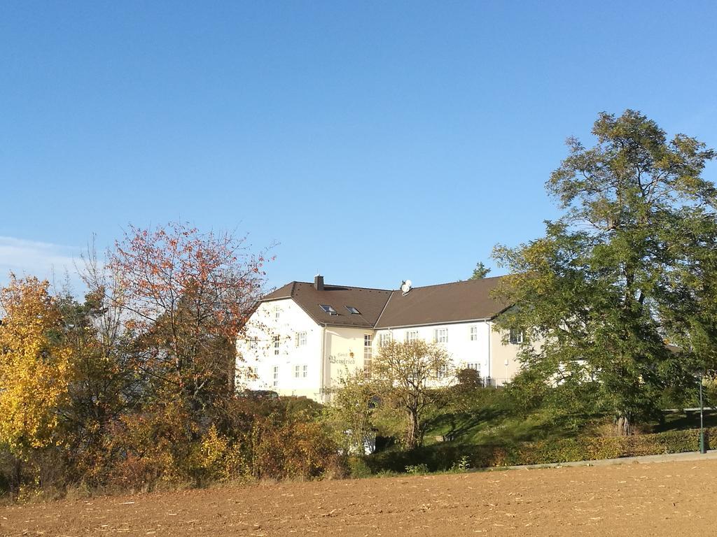 Hotel & Restaurant Bergfried Saalfeld Saale Buitenkant foto
